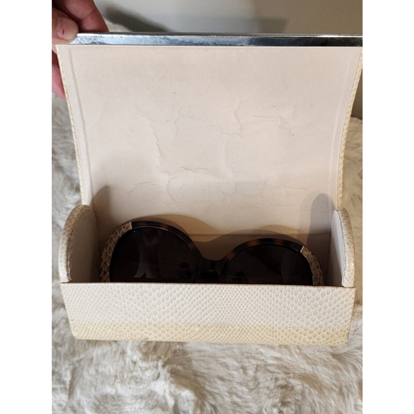 Jimmy Choo Women's Tortoise Millie/S Oversized Sunglasses - Picture 10 of 10